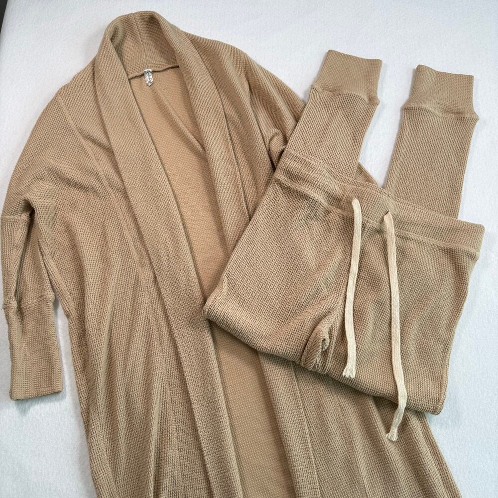 Free People And‎ Chill Set - camel loungewear cardigan and joggers size small